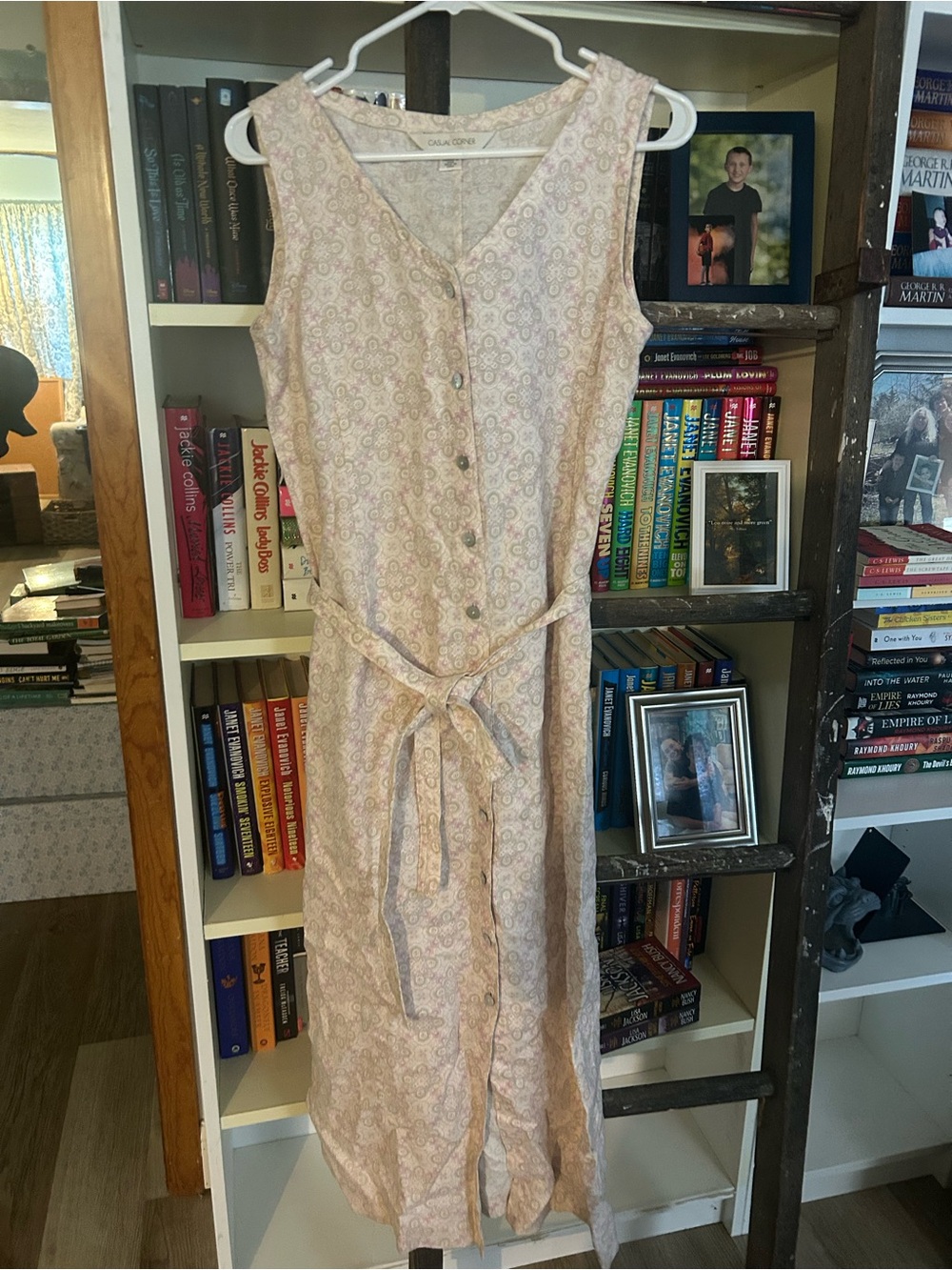 Casual Corner Pale Pink Sleeveless Button-Front Maxi Dress with Self-Tie Waist